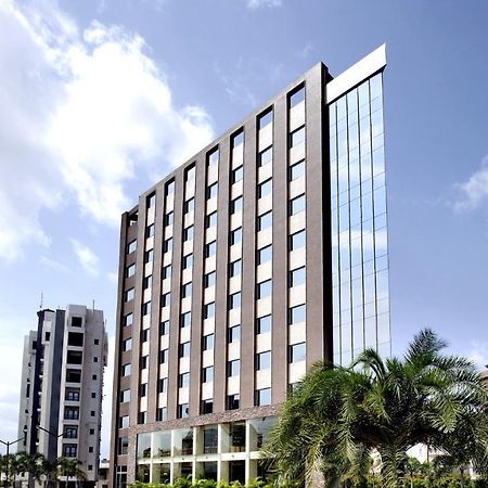 Hotel H - Sandhill Hotels Private Limited Ананд Екстер'єр фото