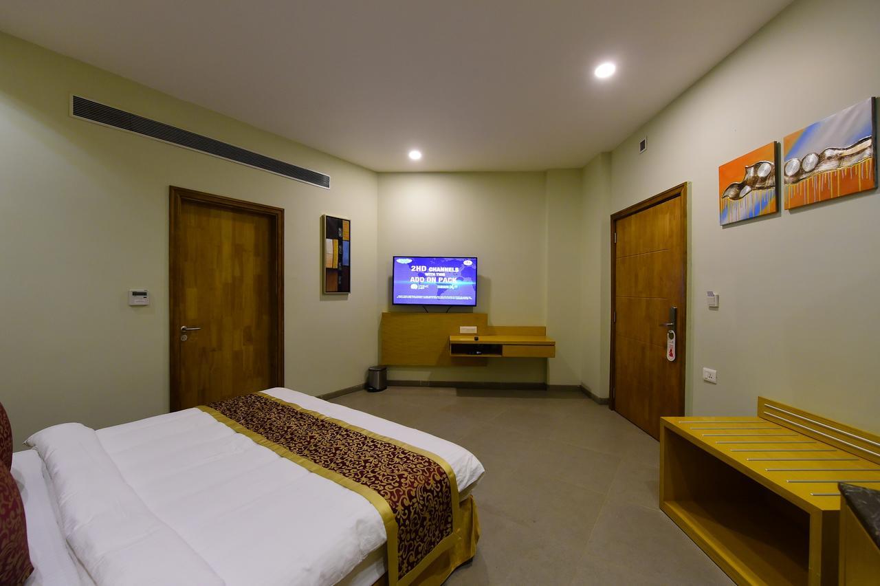 Hotel H - Sandhill Hotels Private Limited Ананд Екстер'єр фото