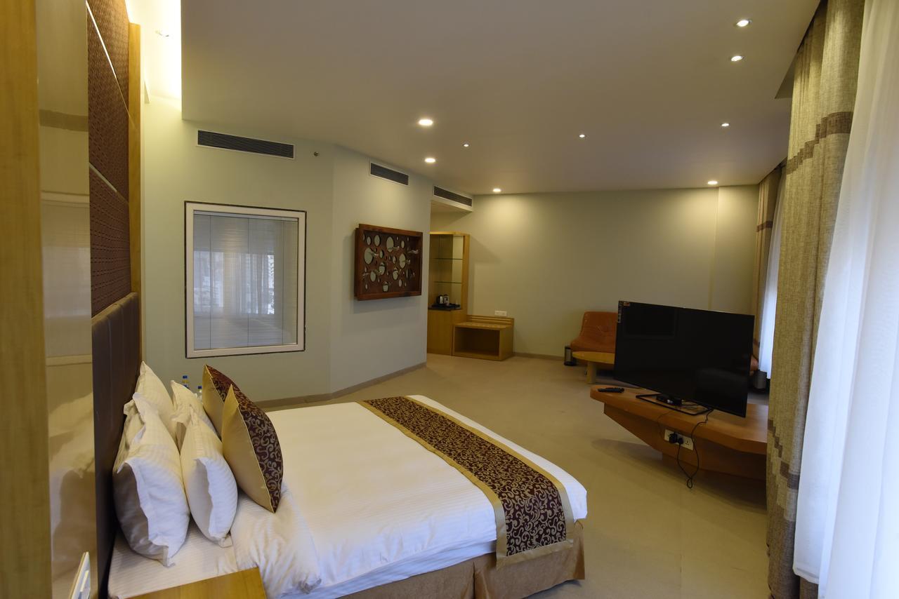 Hotel H - Sandhill Hotels Private Limited Ананд Екстер'єр фото